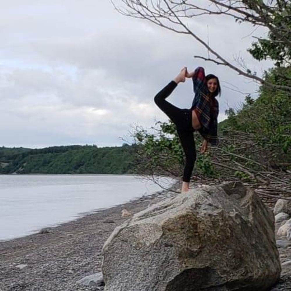 Meet your Posher, Angela